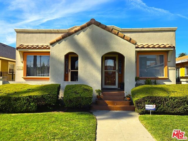 5303 S Manhattan Place, Los Angeles