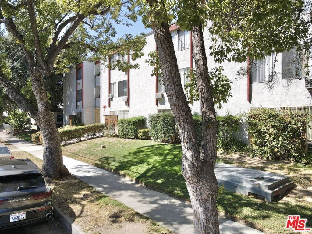 819 Wright Avenue, Pasadena
