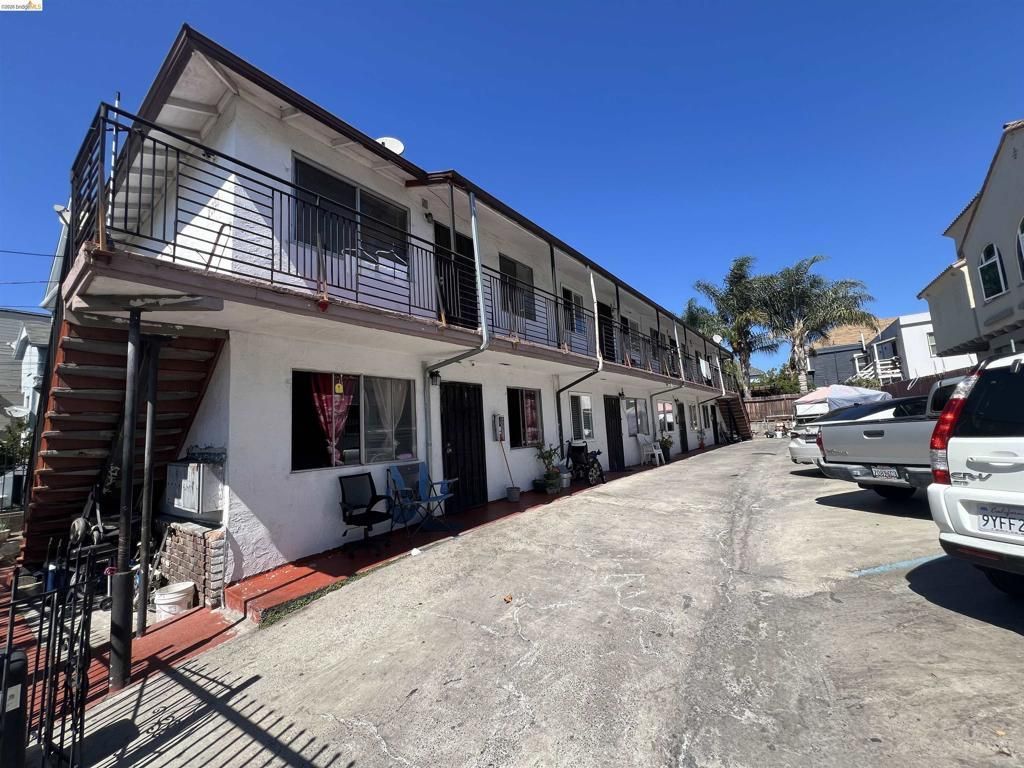 2334 E 15th Street, Oakland