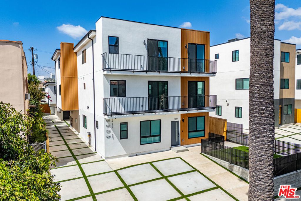1019 S Citrus Avenue, Los Angeles