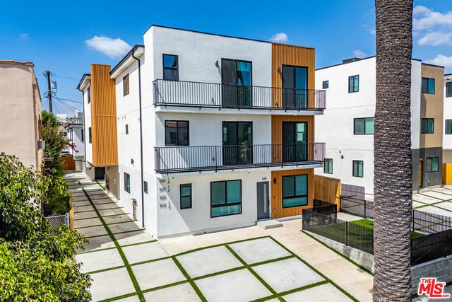 1019 S Citrus Avenue, Los Angeles