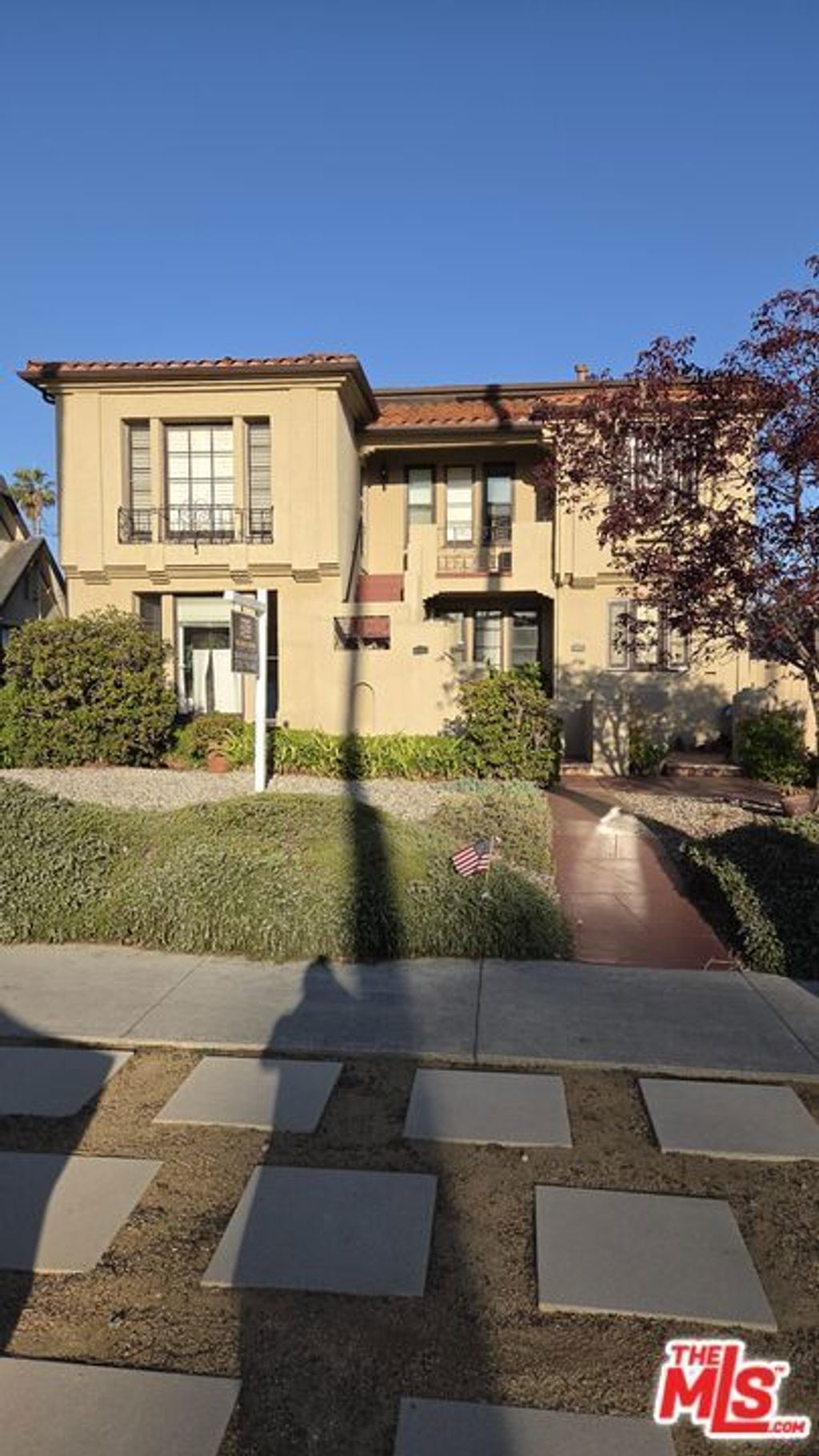 5310 S Rimpau Boulevard, Los Angeles