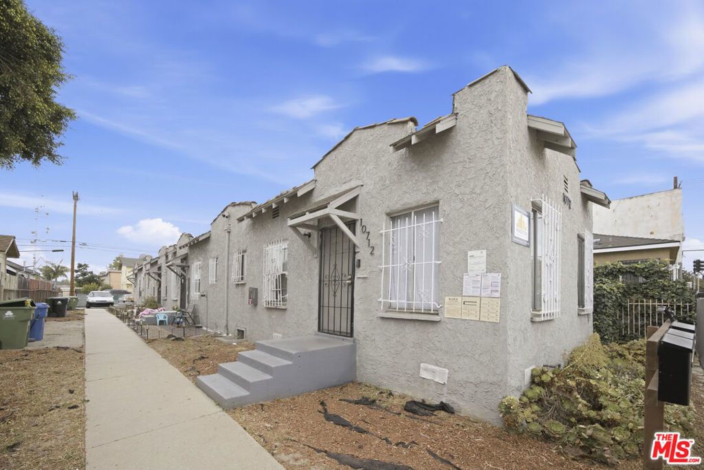 10714 S Broadway, Los Angeles