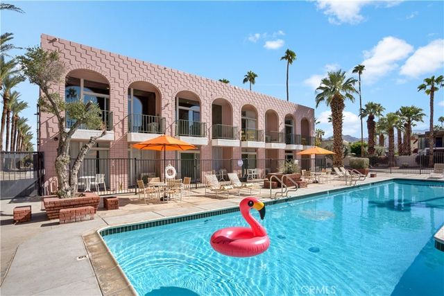74380 El Camino, Palm Desert