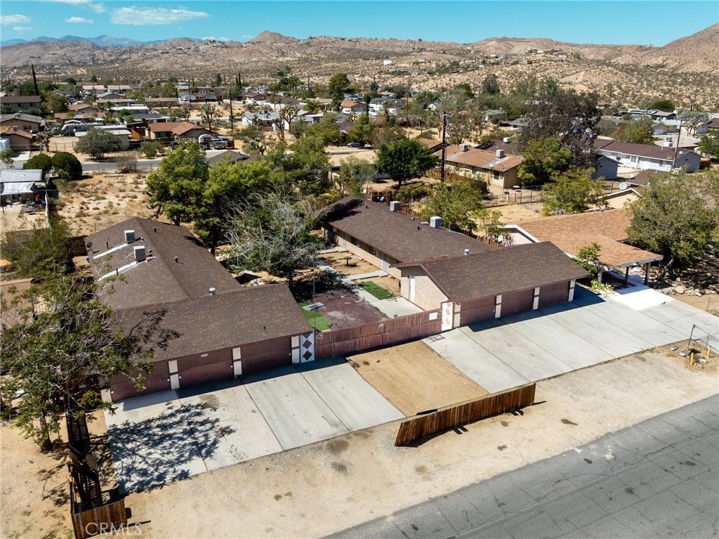 6440 Hermosa, Yucca Valley