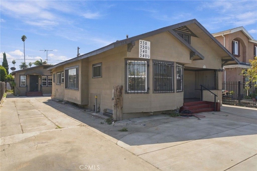 338 W 74th, Los Angeles