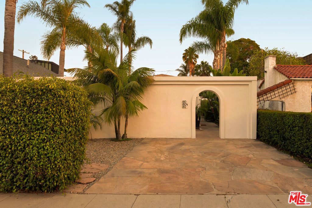 810 Indiana Avenue, Venice