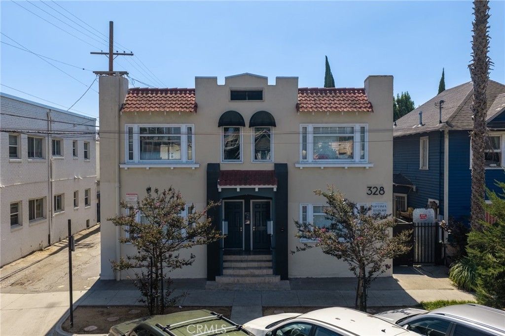 328 W 8th Street, Long Beach