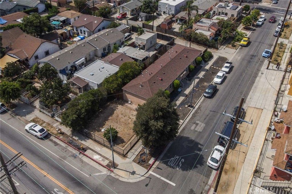 706 W 90th, Los Angeles