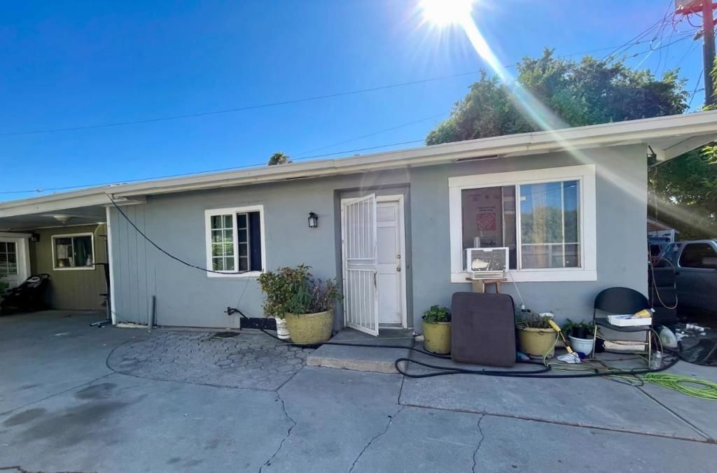 420 W Jackson Street, Stockton