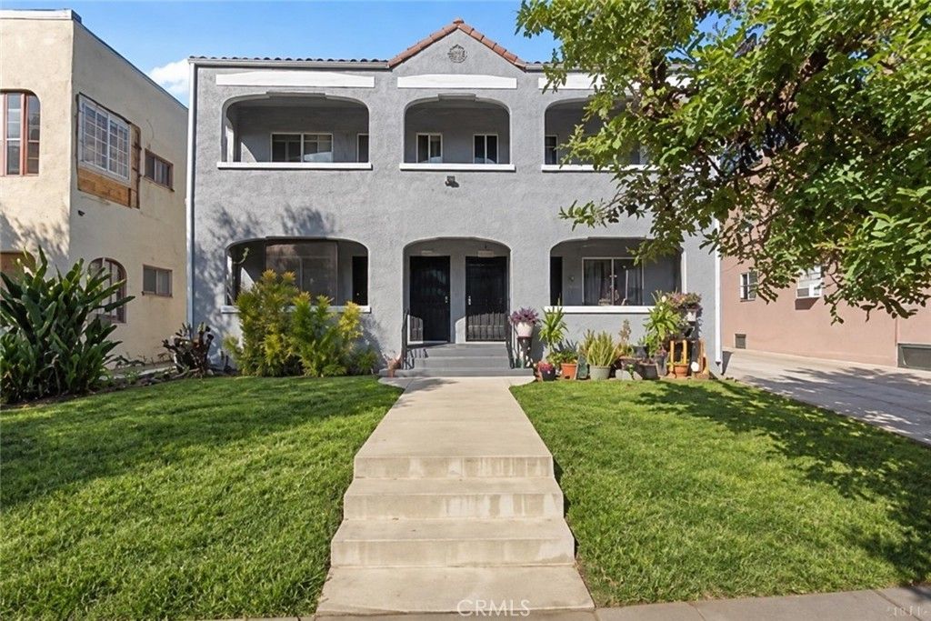 4051 W 21st, Los Angeles