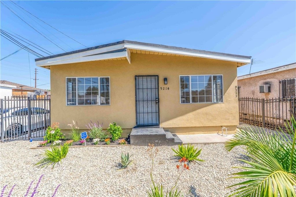 9214 Pace, Los Angeles