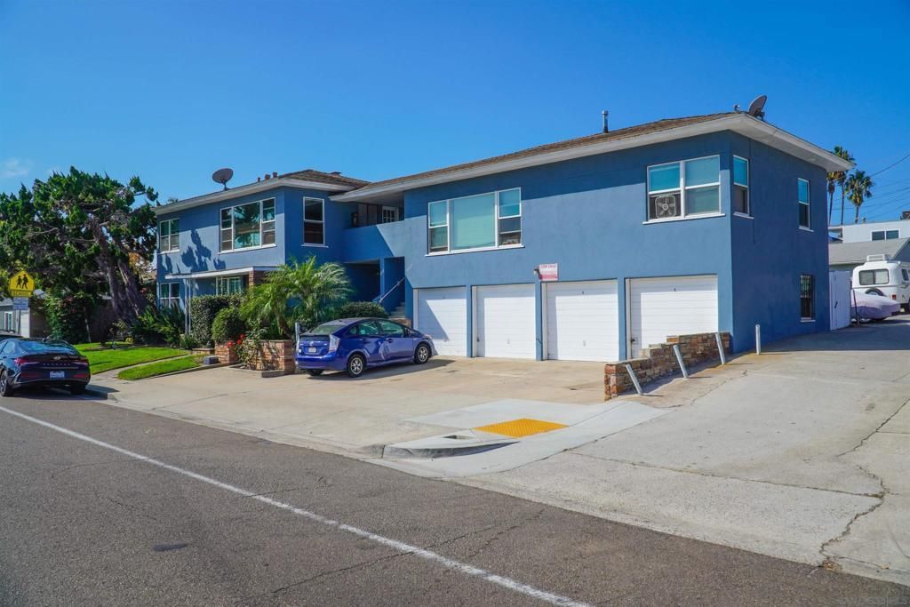 4104 12 Ingraham St., San Diego