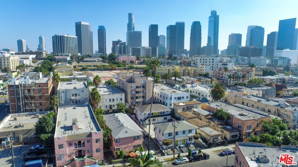 316 Columbia Avenue, Los Angeles