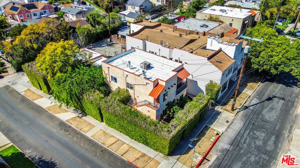 1135 N Coronado Street, Los Angeles
