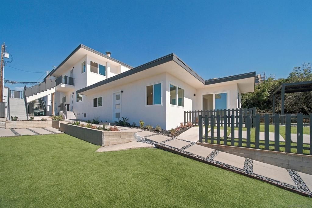 4768 72 Coronado Avenue, San Diego