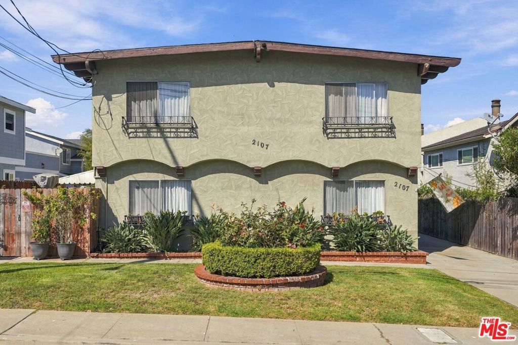 2107 Voorhees Avenue, Redondo Beach