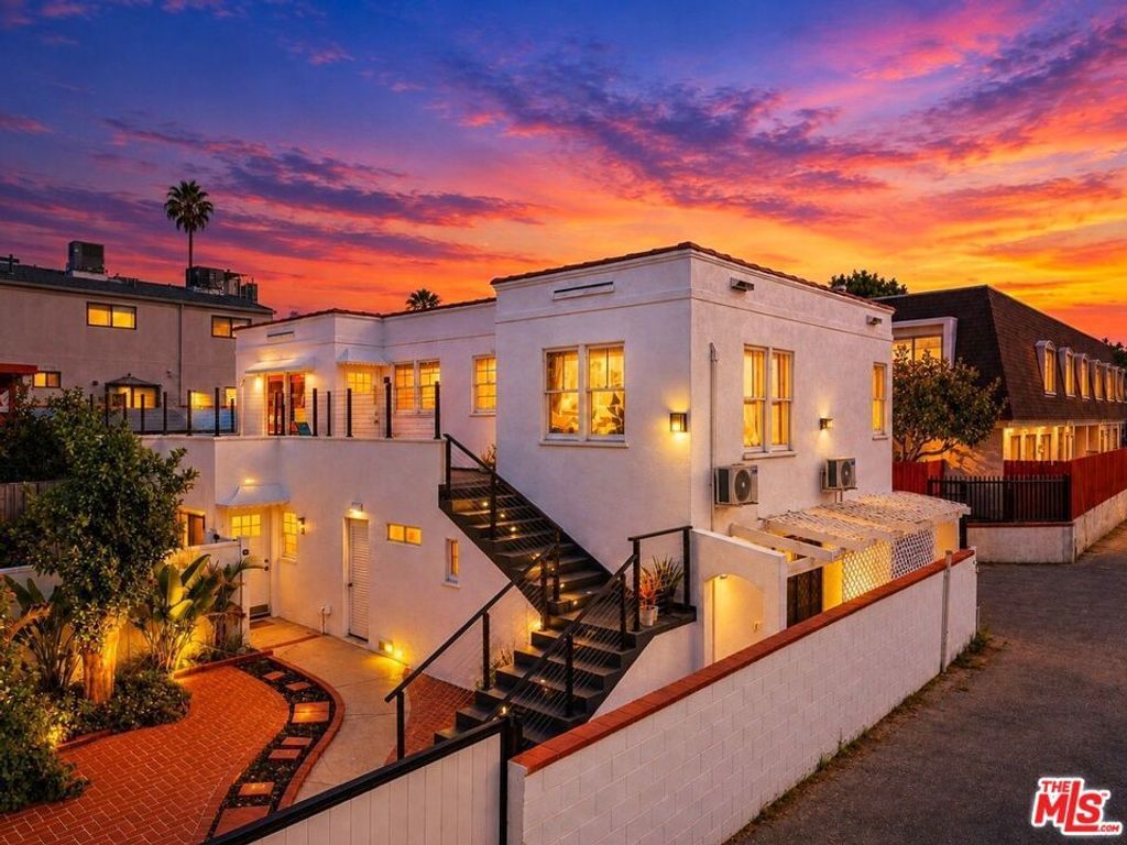 1147 24th Street, Santa Monica