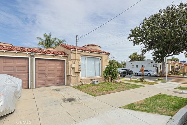 103 W 51st, Long Beach