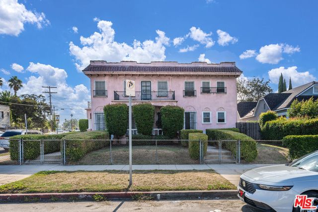 4098 W 23rd Street, Los Angeles