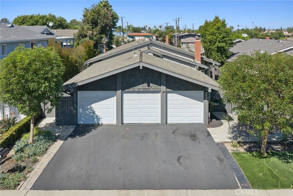 2033 Laurie Lane, Costa Mesa