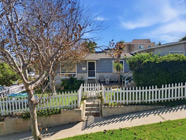 303 305 W F Street, Encinitas