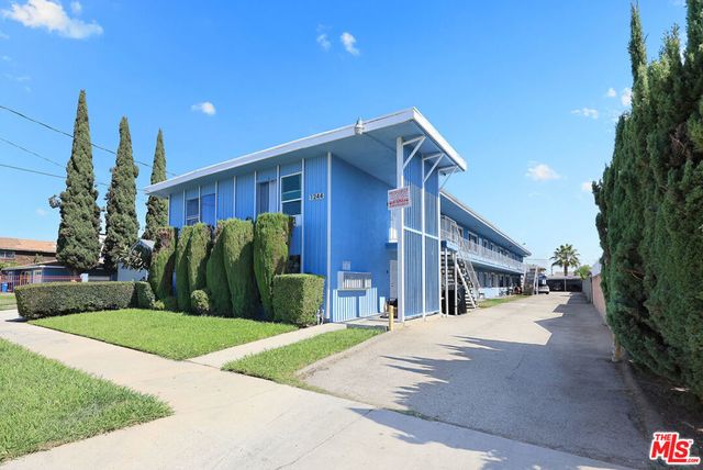 1244 S Spruce Street, Montebello