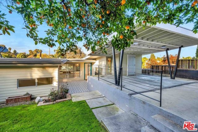 2681 Glendale Boulevard, Los Angeles