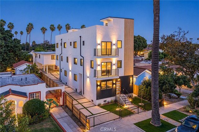 3440 West, Los Angeles