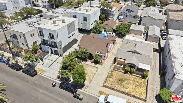 472 N Oxford Avenue, Los Angeles
