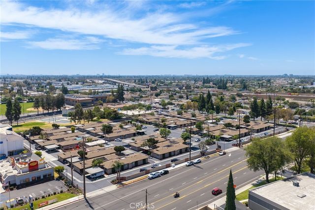 140 W Orangethorpe Avenue, Placentia