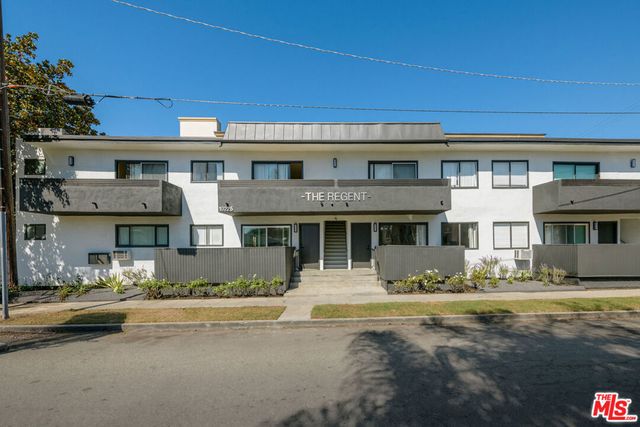 10225 Regent Street, Los Angeles