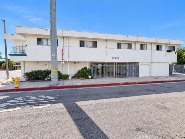 4701 W El Segundo, Hawthorne
