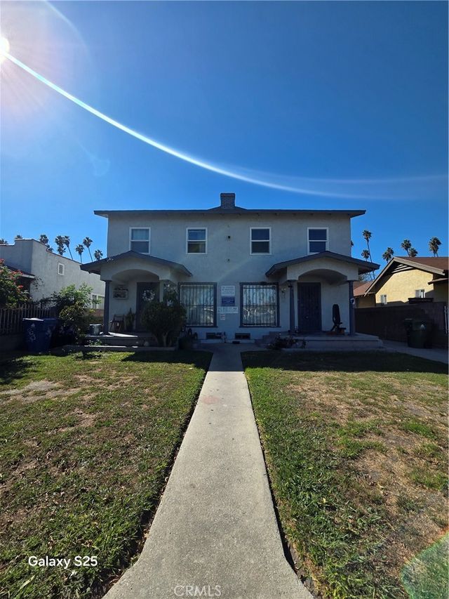 4915 2nd, Los Angeles