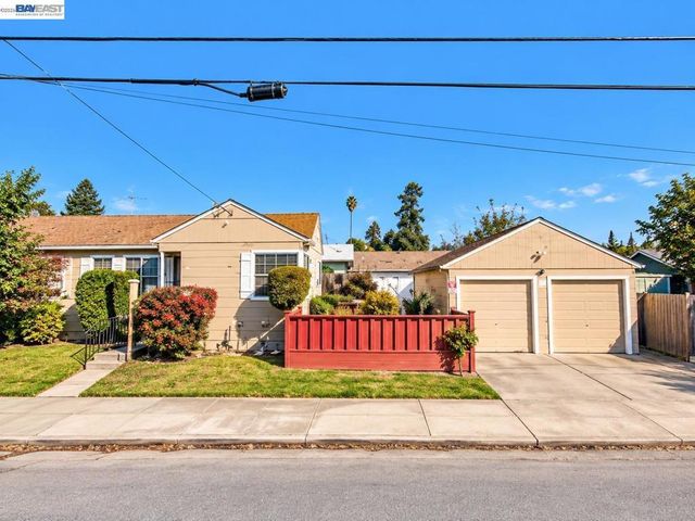 1600 80th Ave, Oakland
