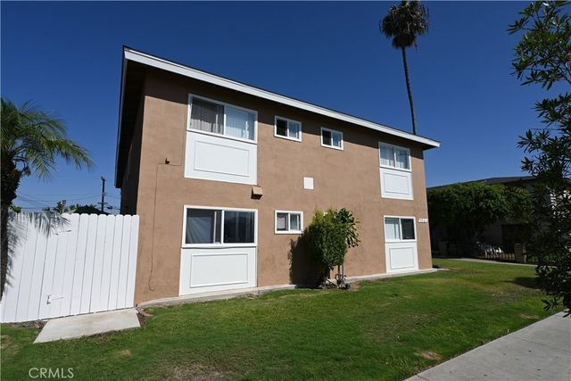 7761 Mandrell Drive, Huntington Beach