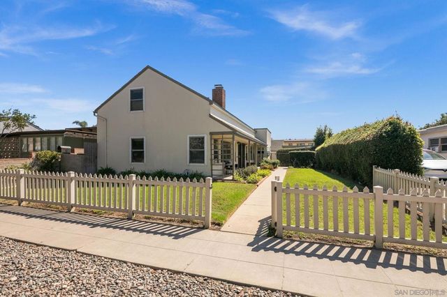 827 829 Law, San Diego