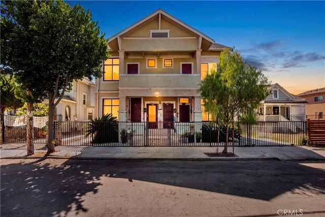 134 E 31st Street, Los Angeles