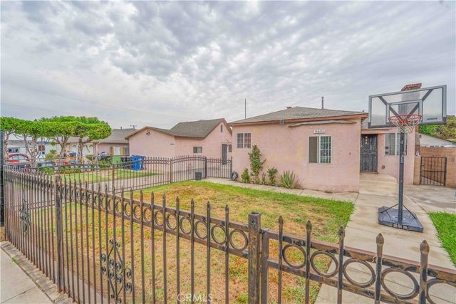 6631 El Selinda Avenue, Bell Gardens