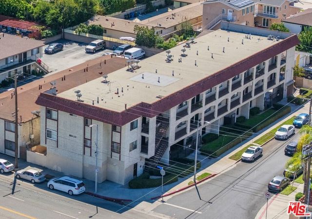 1568 W Carson Street, Torrance