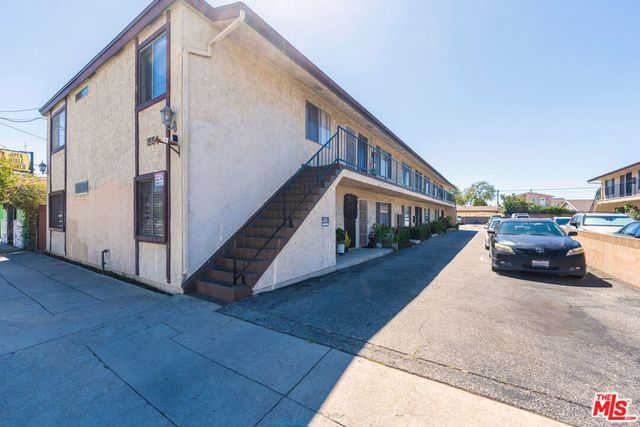 1554 W Carson Street, Torrance
