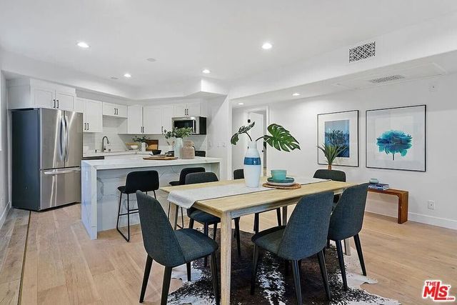 842 11th Street, Santa Monica