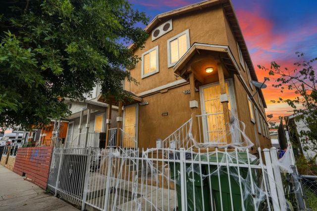 3231 1/2 E Cesar Chavez Avenue, Los Angeles