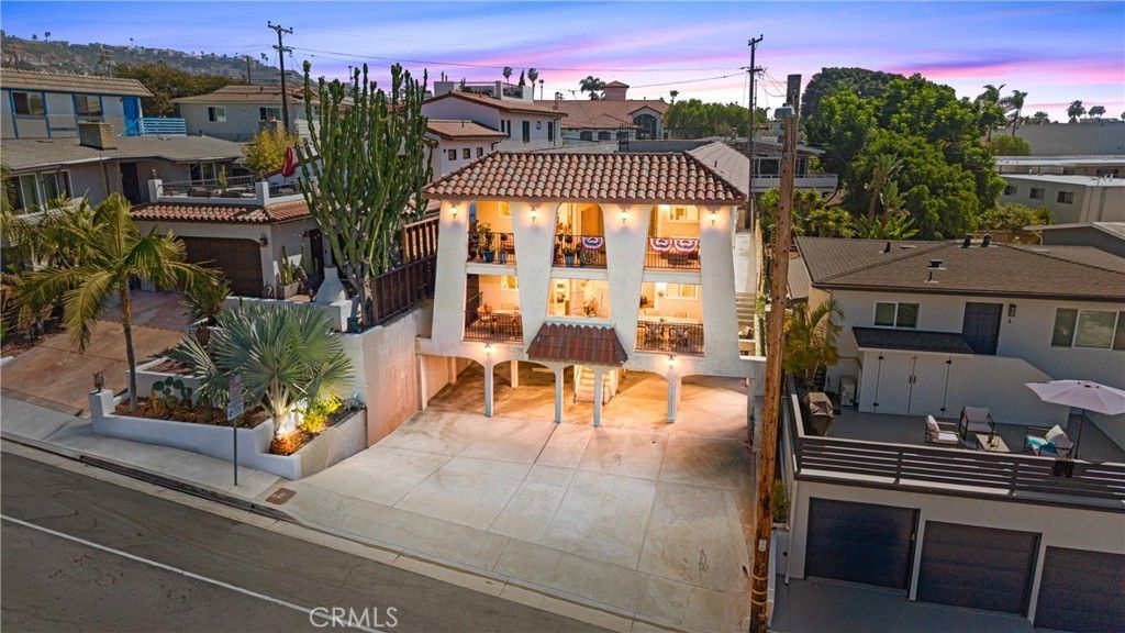 241 Avenida Serra, San Clemente