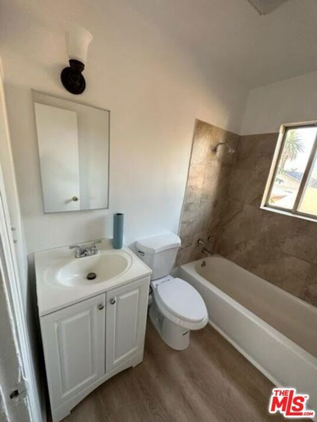 1137 N Mayfield Avenue, San Bernardino