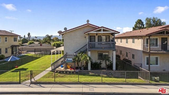 2235 Sunrise Lane, San Bernardino