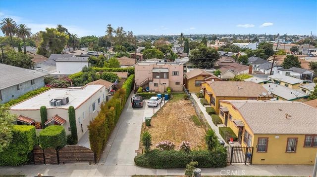 5429 2nd, Los Angeles