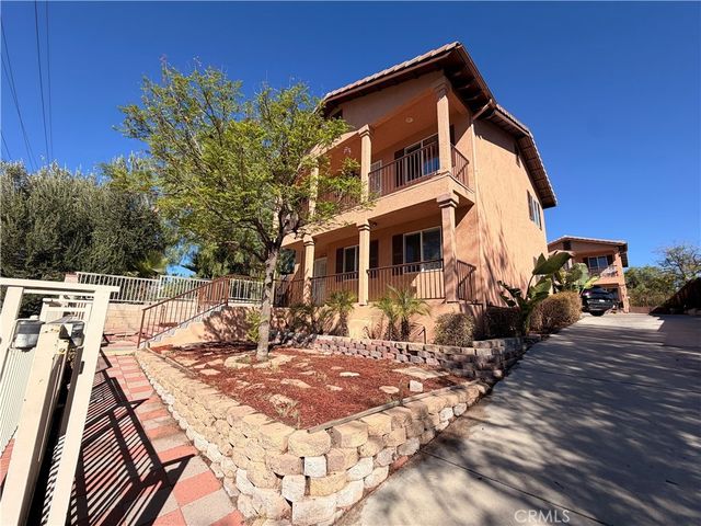 905 W Sumner, Lake Elsinore