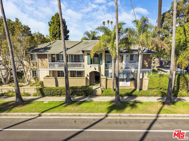 711 S C Street, Oxnard