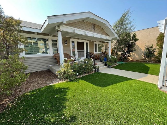 449 Redondo Avenue, Long Beach